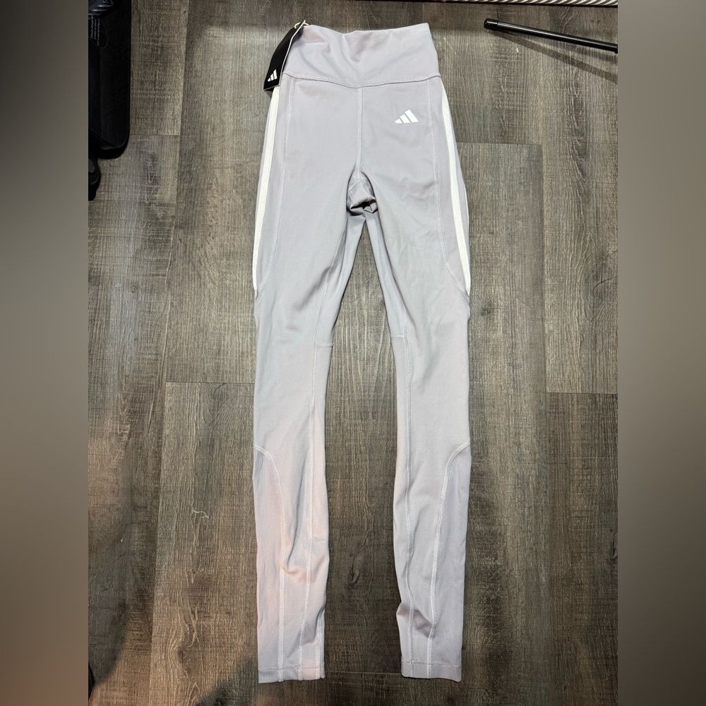 New Adidas‎ leggings